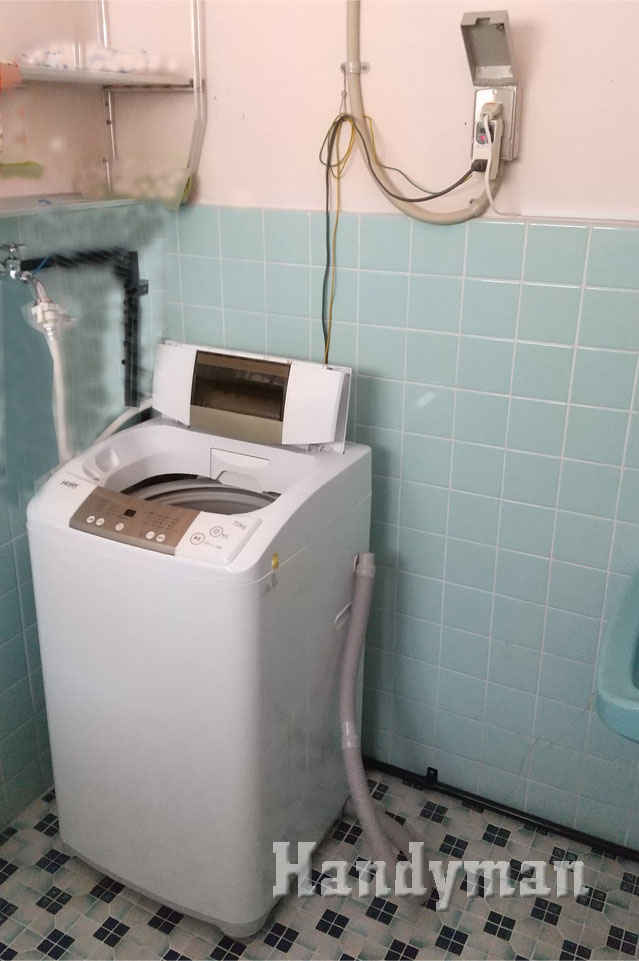 洗濯機を浴室に置いた
